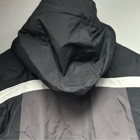 LL BEAN boys size large (14) winter jacket - Picture 4 of 9